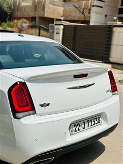 كرايسلر 300